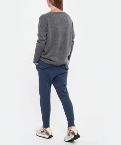 MAJESTIC FILATURES Pull Col V Laine Cachemire Gris Chiné -Boutique MAJESTIC FILATURES unnamed file 1144