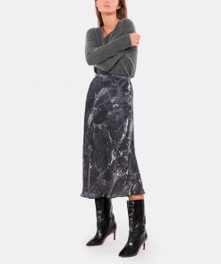 MAJESTIC FILATURES Pull Col V Laine Cachemire Gris Chiné -Boutique MAJESTIC FILATURES unnamed file 1146