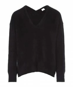 Boutique MAJESTIC FILATURES 16 CT PLAGE Pull Col V Raccoon Laine Noir