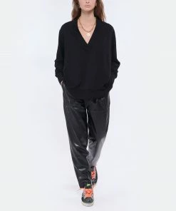 MAJESTIC FILATURES Pull Col V Noir -Boutique MAJESTIC FILATURES unnamed file 1161