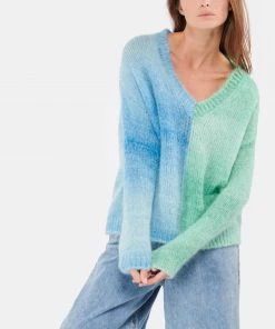 LES TRICOTS DE LÉA Pull Monlove Mohair Alpaga Indigo -Boutique MAJESTIC FILATURES unnamed file 1196
