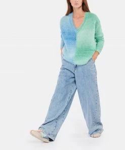 LES TRICOTS DE LÉA Pull Monlove Mohair Alpaga Indigo -Boutique MAJESTIC FILATURES unnamed file 1197