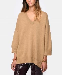 KUJTEN Pull Mathilda Cachemire Camel 9 KUJTEN Pull Mathilda Cachemire Camel -Boutique MAJESTIC FILATURES unnamed file 1205