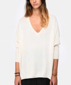 KUJTEN Pull Minie Col V Cachemire Blanc -Boutique MAJESTIC FILATURES unnamed file 1224