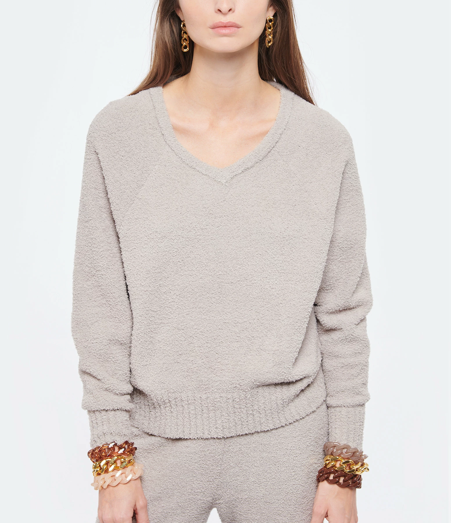 UGG Sweatshirt Paula Col V Gris 5 UGG Sweatshirt Paula Col V Gris – Image 3