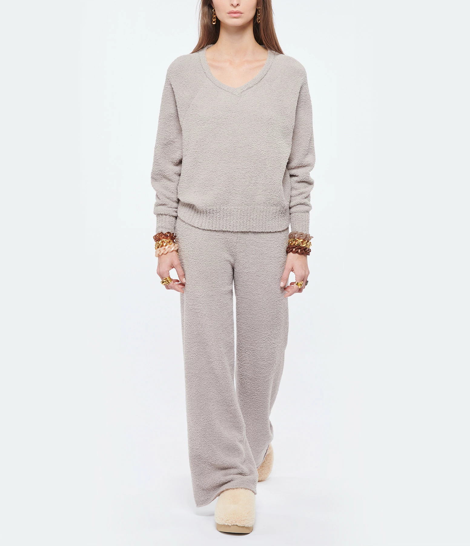 UGG Sweatshirt Paula Col V Gris 6 UGG Sweatshirt Paula Col V Gris – Image 4