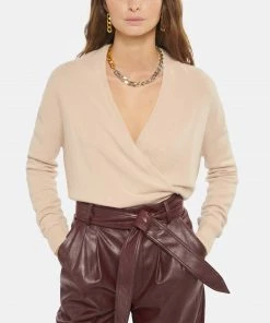 MAJESTIC FILATURES Pull Cache-cœur Cachemire Beige Boudoir -Boutique MAJESTIC FILATURES unnamed file 1245