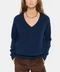 KUJTEN Pull Edy Col V Cachemire Bleu Marine Foncé -Boutique MAJESTIC FILATURES unnamed file 1273