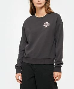 NEW BALANCE Sweatshirt NB Athletics 70s Run Coton Phantom 10 NEW BALANCE Sweatshirt NB Athletics 70s Run Coton Phantom -Boutique MAJESTIC FILATURES unnamed file 1385