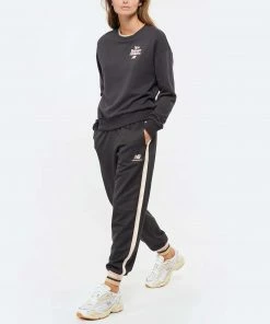 NEW BALANCE Sweatshirt NB Athletics 70s Run Coton Phantom 13 NEW BALANCE Sweatshirt NB Athletics 70s Run Coton Phantom -Boutique MAJESTIC FILATURES unnamed file 1388