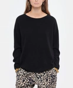 MAJESTIC FILATURES Pull Col Bateau Cachemire Noir 9 MAJESTIC FILATURES Pull Col Bateau Cachemire Noir -Boutique MAJESTIC FILATURES unnamed file 165