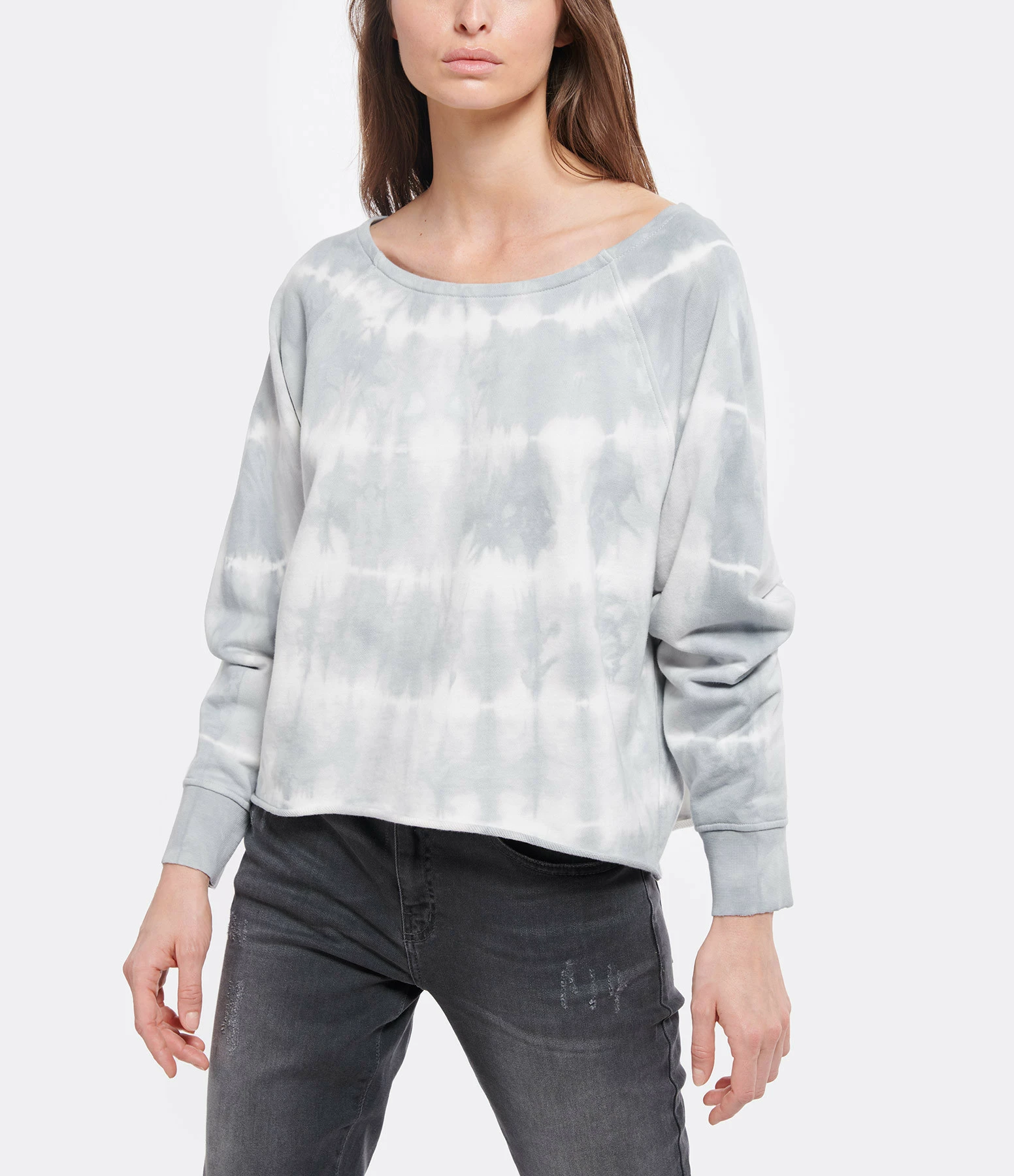 JEANNE VOULAND Sweatshirt Faly Crop Coton Tie And Dye Gris 5 JEANNE VOULAND Sweatshirt Faly Crop Coton Tie And Dye Gris – Image 3
