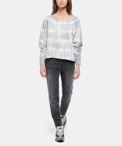 JEANNE VOULAND Sweatshirt Faly Crop Coton Tie And Dye Gris 10 JEANNE VOULAND Sweatshirt Faly Crop Coton Tie And Dye Gris -Boutique MAJESTIC FILATURES unnamed file 1871
