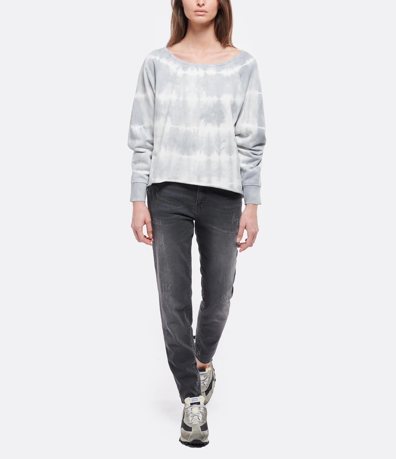 JEANNE VOULAND Sweatshirt Faly Crop Coton Tie And Dye Gris 6 JEANNE VOULAND Sweatshirt Faly Crop Coton Tie And Dye Gris – Image 4