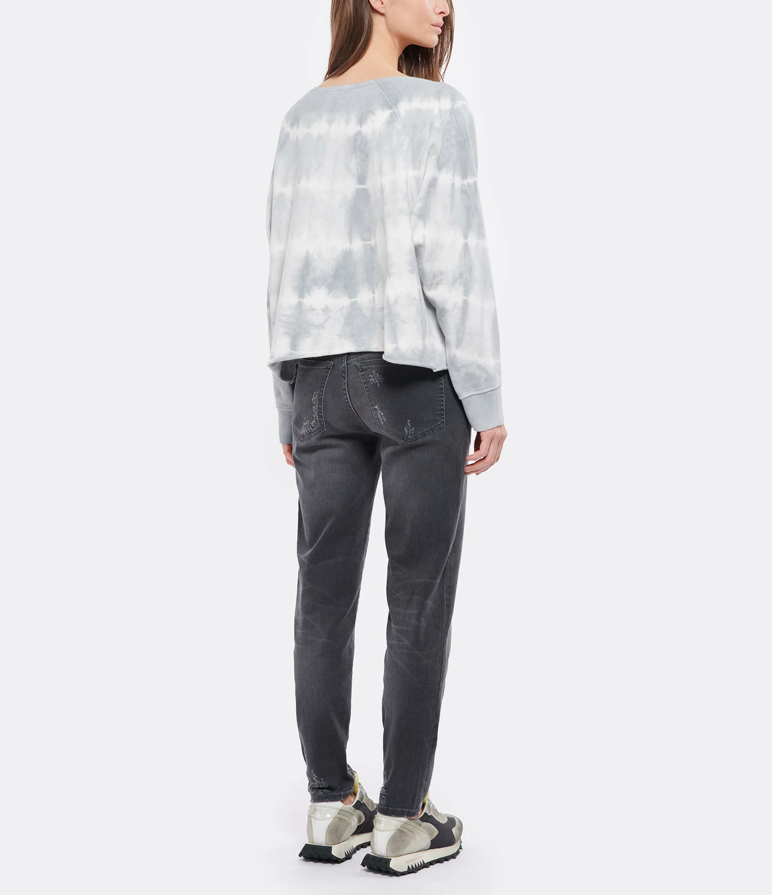 JEANNE VOULAND Sweatshirt Faly Crop Coton Tie And Dye Gris 7 JEANNE VOULAND Sweatshirt Faly Crop Coton Tie And Dye Gris – Image 5
