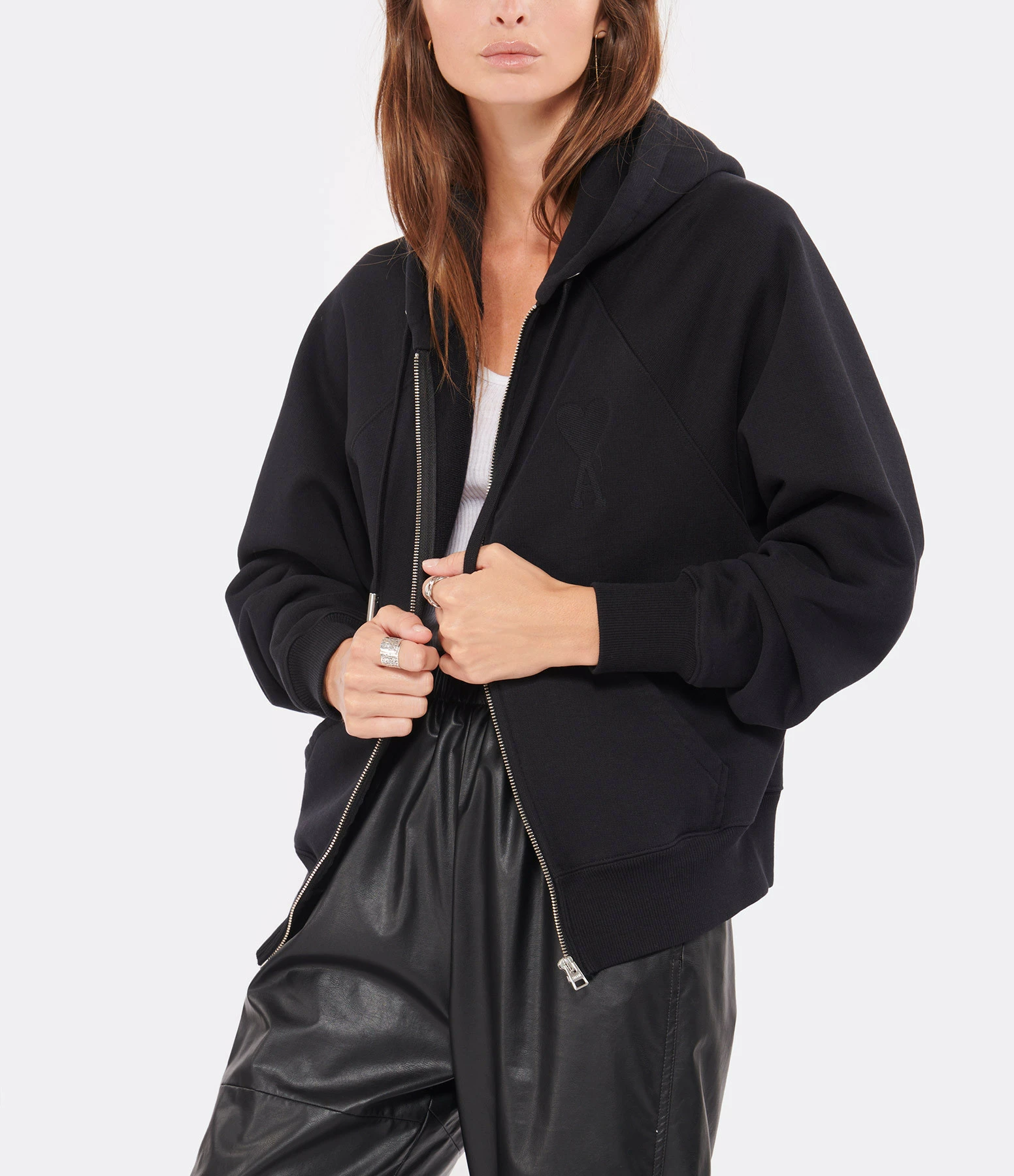 AMI PARIS Sweatshirt Hoodie Zippé Unisexe Ami De Cœur Coton Biologique Noir 4 AMI PARIS Sweatshirt Hoodie Zippé Unisexe Ami De Cœur Coton Biologique Noir – Image 2