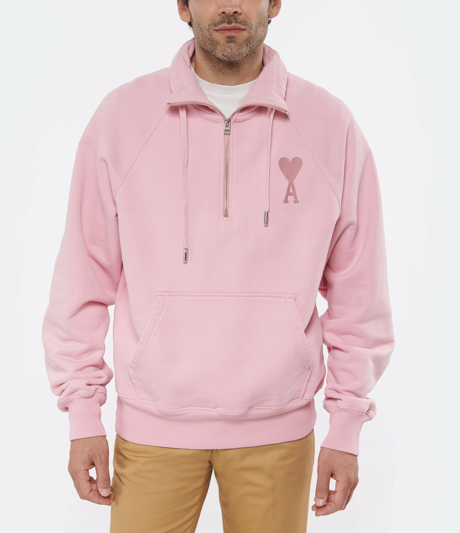 AMI PARIS Sweatshirt Zippé Unisexe Ami De Cœur Coton Biologique Rose Pâle 7 AMI PARIS Sweatshirt Zippé Unisexe Ami De Cœur Coton Biologique Rose Pâle – Image 5