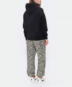 AMI PARIS Sweatshirt Hoodie Unisexe Ami De Cœur Coton Biologique Noir 12 AMI PARIS Sweatshirt Hoodie Unisexe Ami De Cœur Coton Biologique Noir -Boutique MAJESTIC FILATURES unnamed file 1931