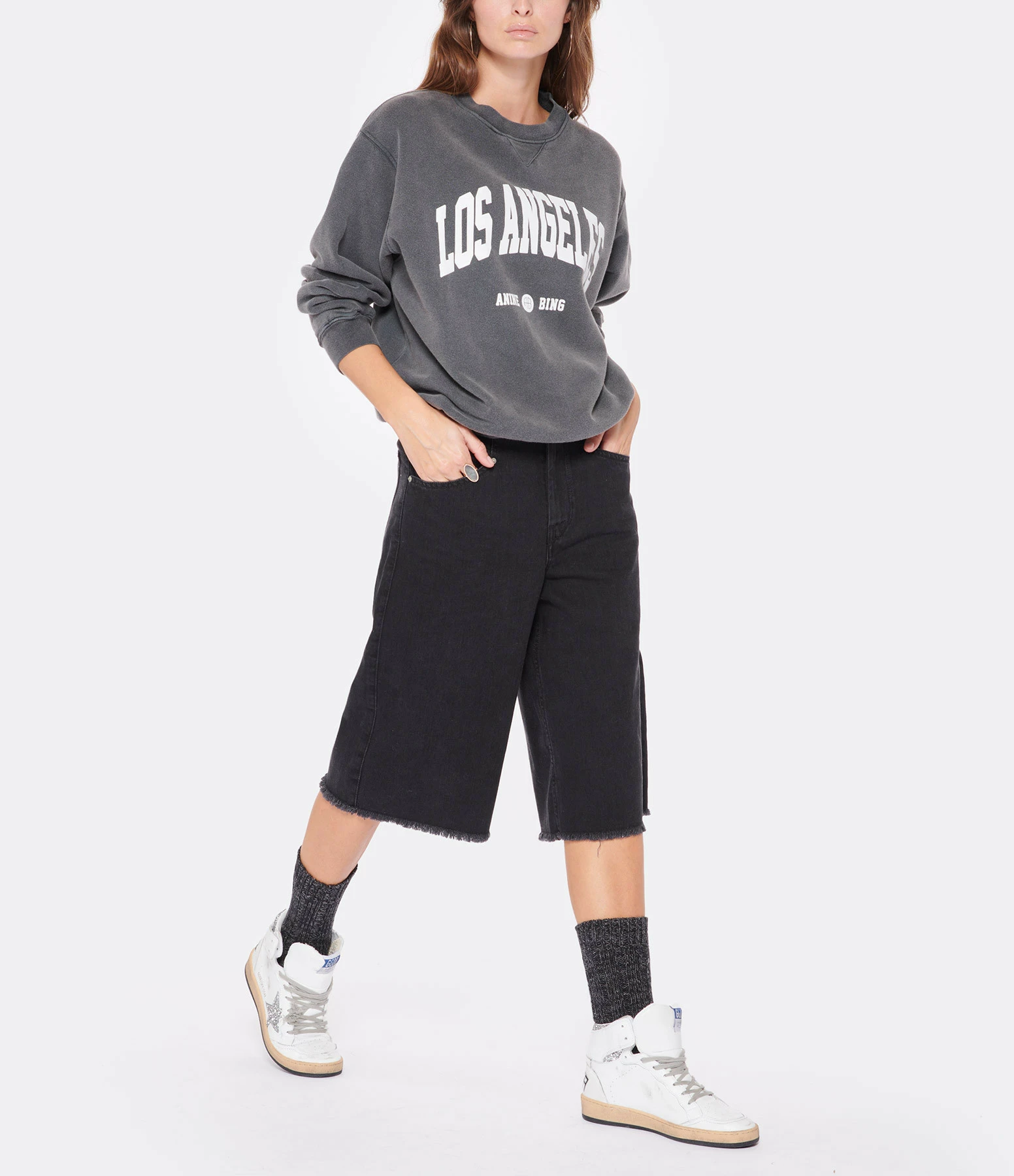 ANINE BING Sweatshirt Ramona LA Coton Organique Noir Délavé 6 ANINE BING Sweatshirt Ramona LA Coton Organique Noir Délavé – Image 4