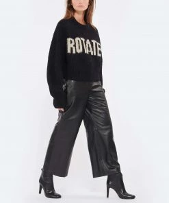 Pull Rotate Laine Noir -Boutique MAJESTIC FILATURES unnamed file 232