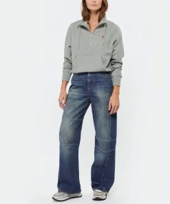 AMI PARIS Sweatshirt Zip Ami De Cœur Coton Biologique Gris 12 AMI PARIS Sweatshirt Zip Ami De Cœur Coton Biologique Gris -Boutique MAJESTIC FILATURES unnamed file 2333 scaled