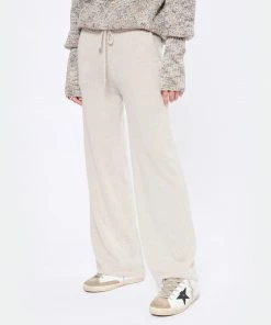 JEANNE VOULAND Pantalon Gang Laine Beige 10 JEANNE VOULAND Pantalon Gang Laine Beige -Boutique MAJESTIC FILATURES unnamed file 2390