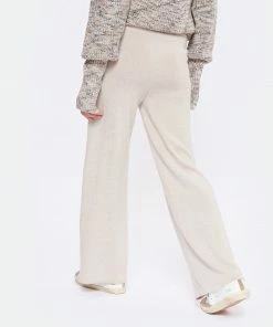 JEANNE VOULAND Pantalon Gang Laine Beige 11 JEANNE VOULAND Pantalon Gang Laine Beige -Boutique MAJESTIC FILATURES unnamed file 2391