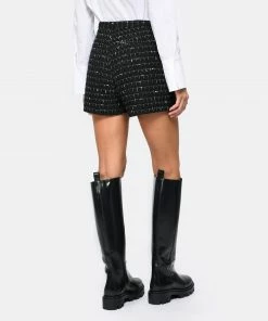 IRO Short Azalee Noir Blanc -Boutique MAJESTIC FILATURES unnamed file 2528