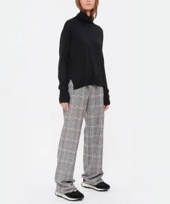 GOLDEN GOOSE Pantalon Golden Laine Carreaux Gris -Boutique MAJESTIC FILATURES unnamed file 2863