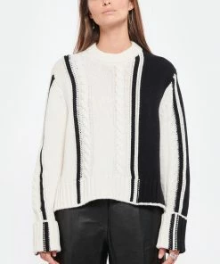 LOULOU STUDIO Pull Eike Maille Torsadé Laine Cachemire Noir Ivoire -Boutique MAJESTIC FILATURES unnamed file 303