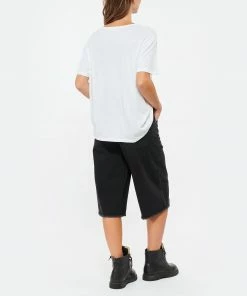 A.P.C. Tee-shirt London Blanc, Collaboration A.P.C X Jane Birkin -Boutique MAJESTIC FILATURES unnamed file 3071