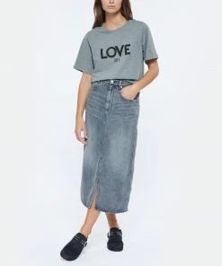 JEANNE VOULAND Tee-shirt Ben Love 1971 Coton Gris 10 JEANNE VOULAND Tee-shirt Ben Love 1971 Coton Gris -Boutique MAJESTIC FILATURES unnamed file 3292
