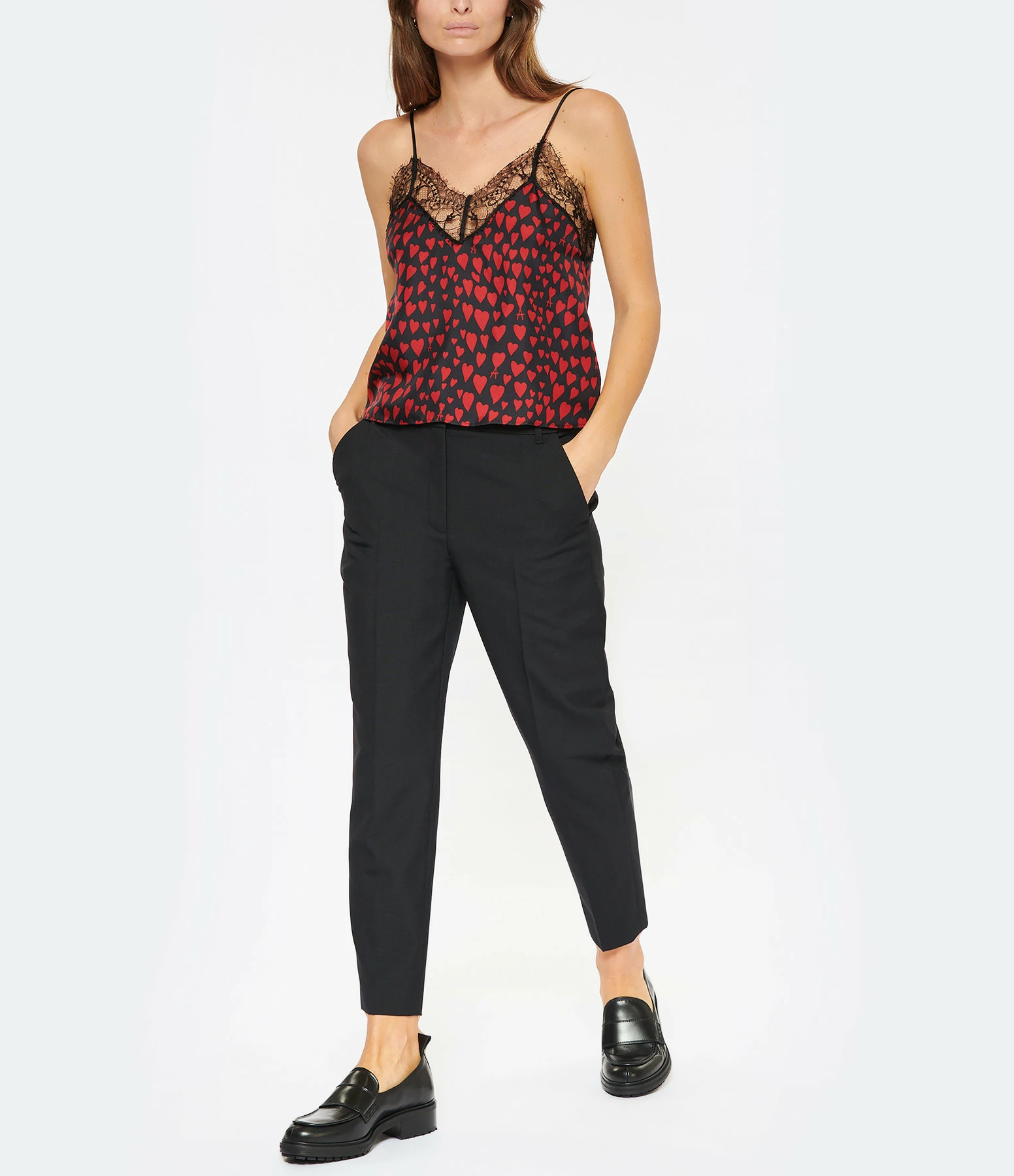 AMI PARIS Top Soie Cœurs Noir Rouge 6 AMI PARIS Top Soie Cœurs Noir Rouge – Image 4