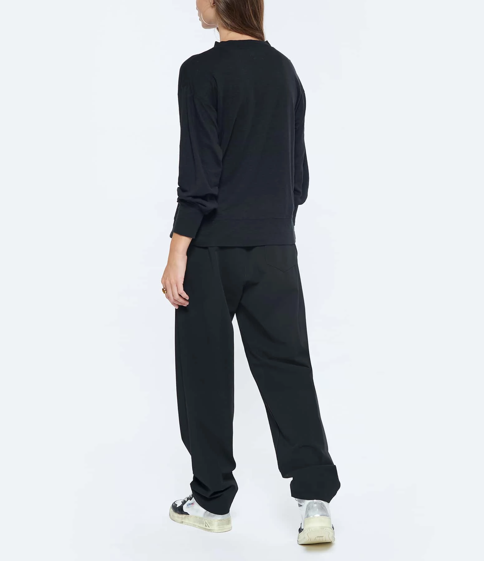 ISABEL MARANT ÉTOILE Tee-shirt Klowia Lin Noir Mordoré 5 ISABEL MARANT ÉTOILE Tee-shirt Klowia Lin Noir Mordoré – Image 3