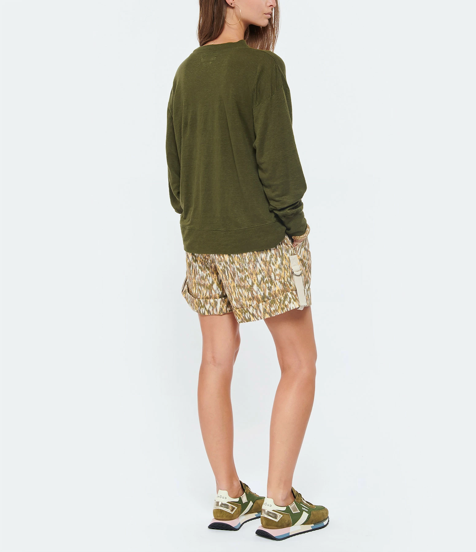 ISABEL MARANT ÉTOILE Tee-shirt Klowia Lin Kaki Doré 7 ISABEL MARANT ÉTOILE Tee-shirt Klowia Lin Kaki Doré – Image 5