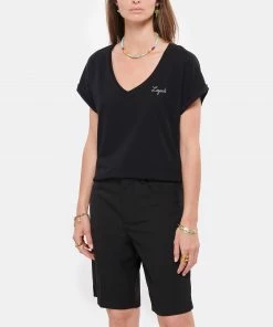MAISON LABICHE Tee-shirt Col V Legend Coton Biologique Noir 9 MAISON LABICHE Tee-shirt Col V Legend Coton Biologique Noir -Boutique MAJESTIC FILATURES unnamed file 3675