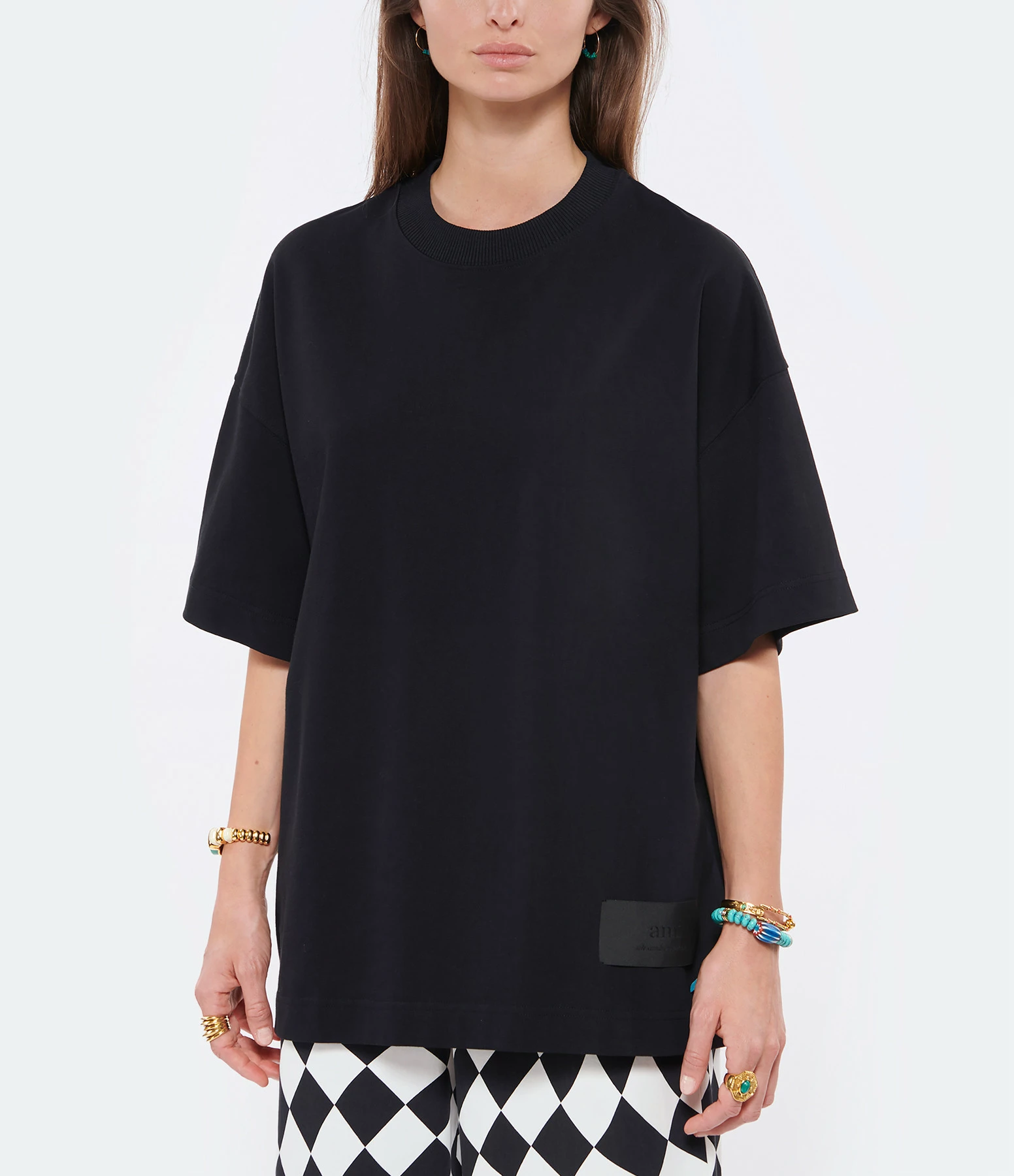 AMI PARIS Tee-shirt Unisexe Ami De Cœur Satin Coton Biologique Noir 4 AMI PARIS Tee-shirt Unisexe Ami De Cœur Satin Coton Biologique Noir – Image 2