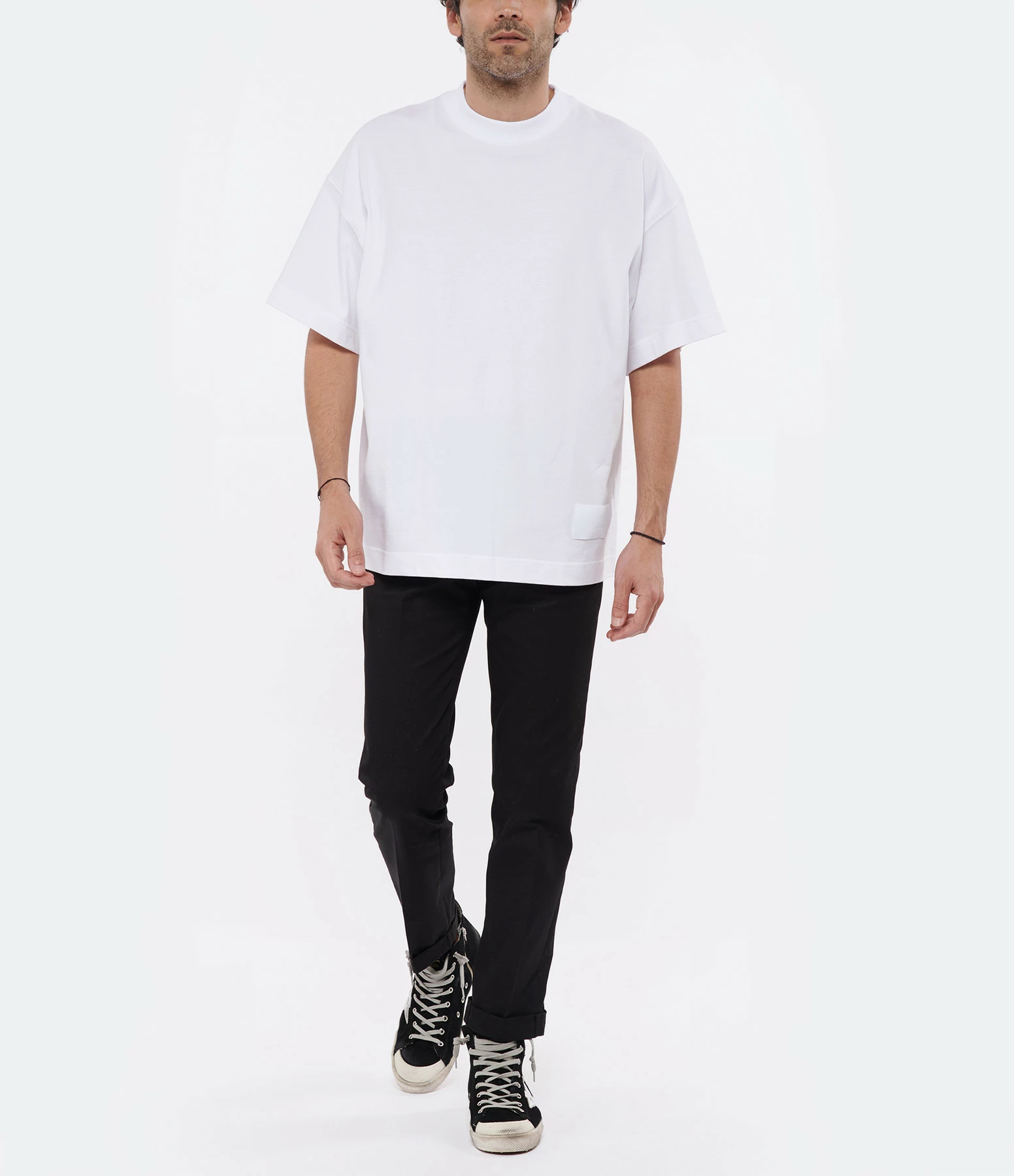 AMI PARIS Tee-shirt Unisexe Ami De Cœur Satin Coton Biologique Blanc 8 AMI PARIS Tee-shirt Unisexe Ami De Cœur Satin Coton Biologique Blanc – Image 6
