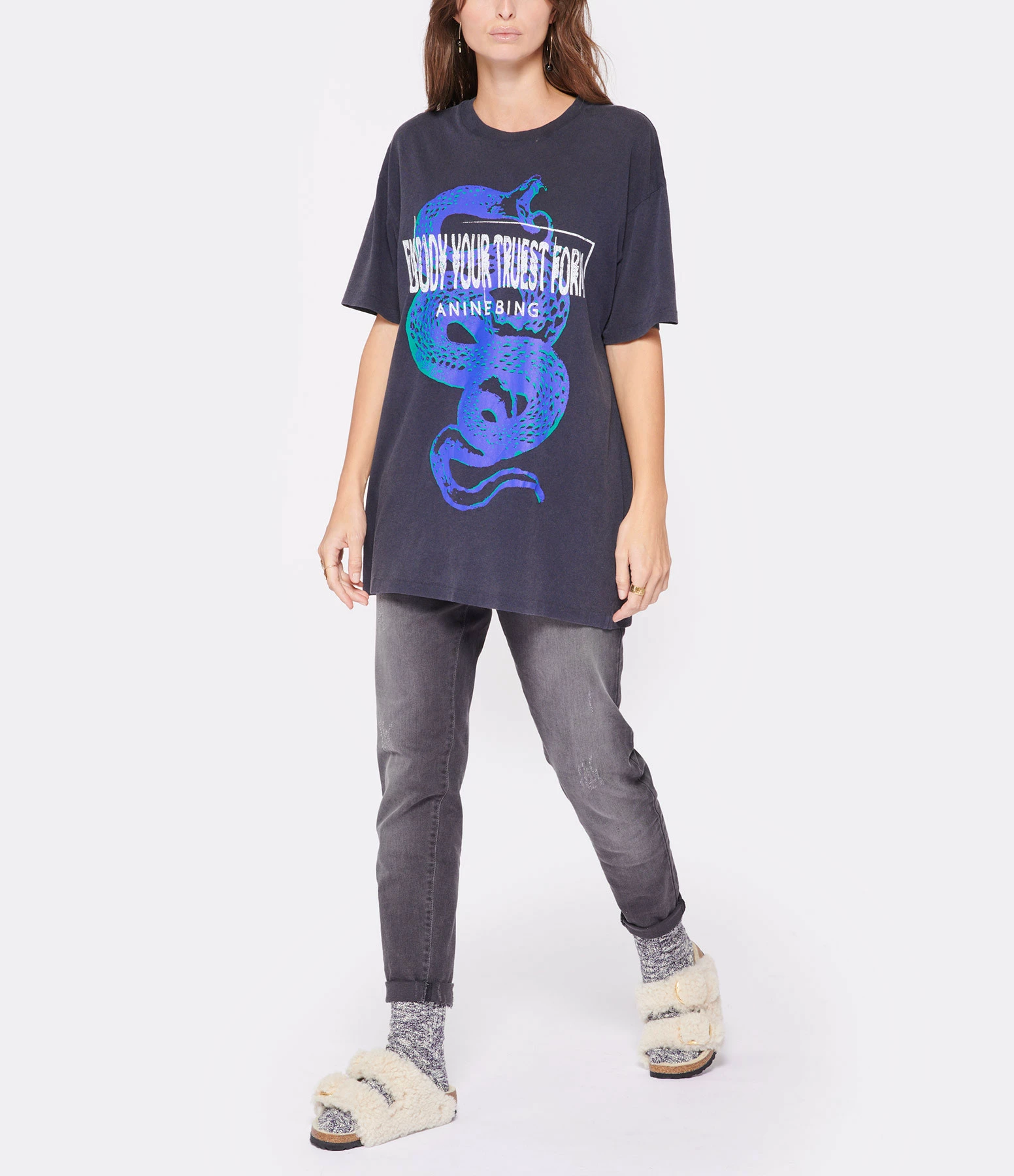 ANINE BING Tee-shirt Walker Coton Noir Délavé 6 ANINE BING Tee-shirt Walker Coton Noir Délavé – Image 4