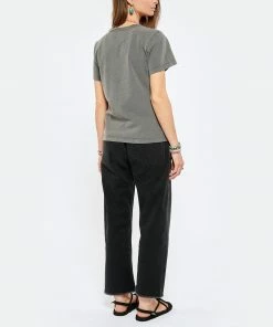 GOLDEN GOOSE Tee-shirt Golden Patch Coton Anthracite 11 GOLDEN GOOSE Tee-shirt Golden Patch Coton Anthracite -Boutique MAJESTIC FILATURES unnamed file 3861
