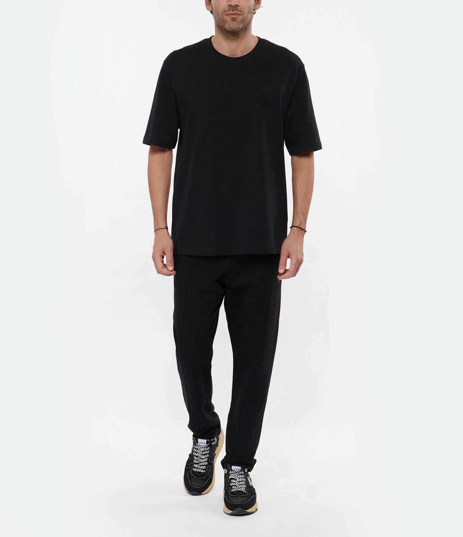 AMI PARIS Tee-shirt Unisexe Ami De Cœur Coton Biologique Noir 8 AMI PARIS Tee-shirt Unisexe Ami De Cœur Coton Biologique Noir – Image 6