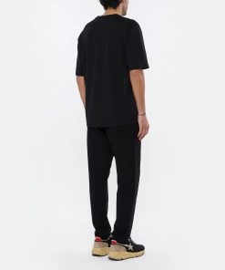 AMI PARIS Tee-shirt Unisexe Ami De Cœur Coton Biologique Noir 15 AMI PARIS Tee-shirt Unisexe Ami De Cœur Coton Biologique Noir -Boutique MAJESTIC FILATURES unnamed file 3930