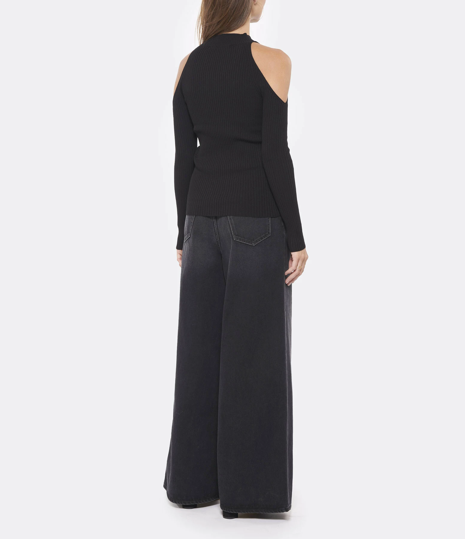 VANESSA BRUNO Pull Vilma Noir 7 VANESSA BRUNO Pull Vilma Noir – Image 5