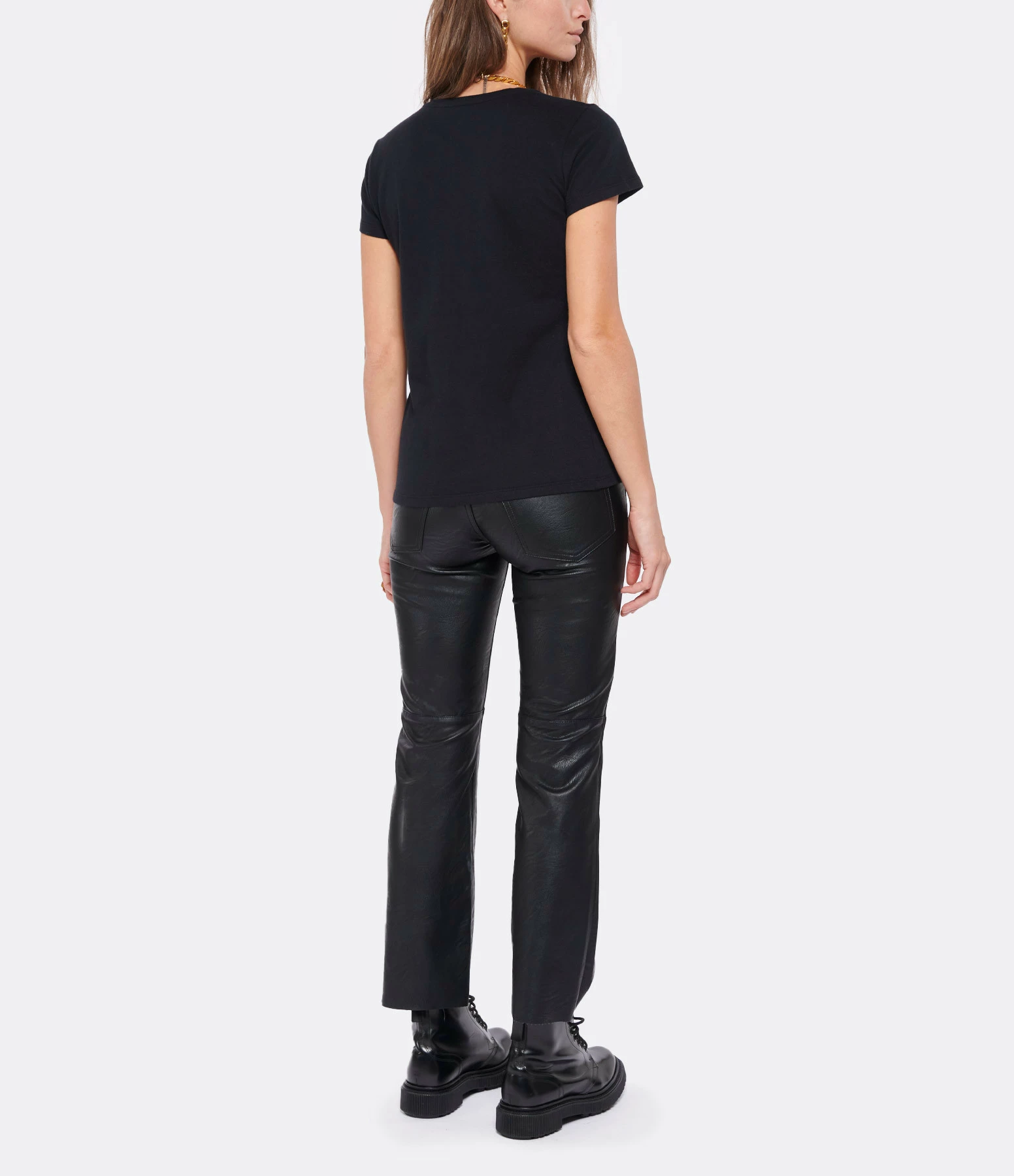 MAJESTIC FILATURES Tee-shirt Julia Col V Coton Noir 7 MAJESTIC FILATURES Tee-shirt Julia Col V Coton Noir – Image 5