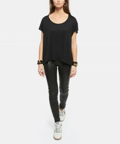 JEANNE VOULAND Tee-shirt Bach Col Rond Lyocell Noir 12 JEANNE VOULAND Tee-shirt Bach Col Rond Lyocell Noir -Boutique MAJESTIC FILATURES unnamed file 4325