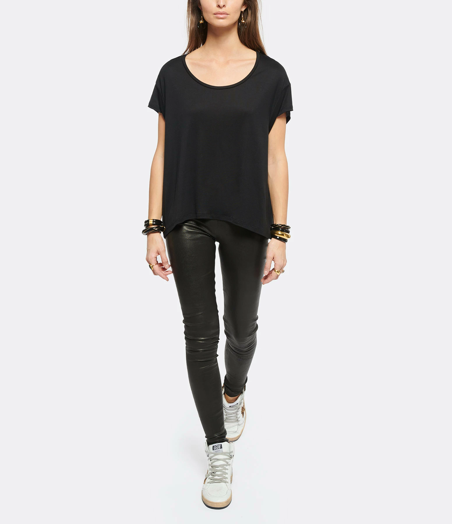 JEANNE VOULAND Tee-shirt Bach Col Rond Lyocell Noir 6 JEANNE VOULAND Tee-shirt Bach Col Rond Lyocell Noir – Image 4
