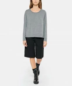 HANA SAN Pull Oleg Gris -Boutique MAJESTIC FILATURES unnamed file 562