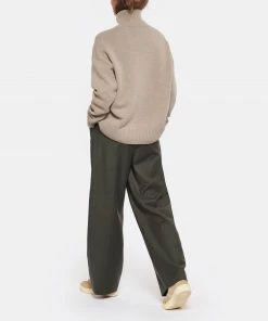 AMI PARIS Pull Col Roulé Unisexe Ami De Cœur Laine Beige -Boutique MAJESTIC FILATURES unnamed file 657