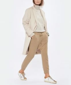 KUJTEN Pull Ulla Col Cheminé Oversize Cachemire Avoine 13 KUJTEN Pull Ulla Col Cheminé Oversize Cachemire Avoine -Boutique MAJESTIC FILATURES unnamed file 723