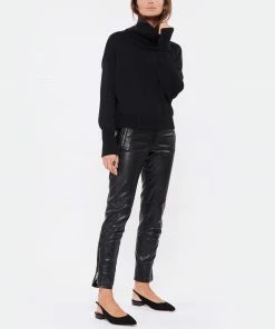 ROBERTO COLLINA Pull Col Roulé Laine Noir -Boutique MAJESTIC FILATURES unnamed file 885